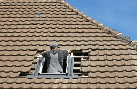 Pose de velux - Mainxe-Gondeville